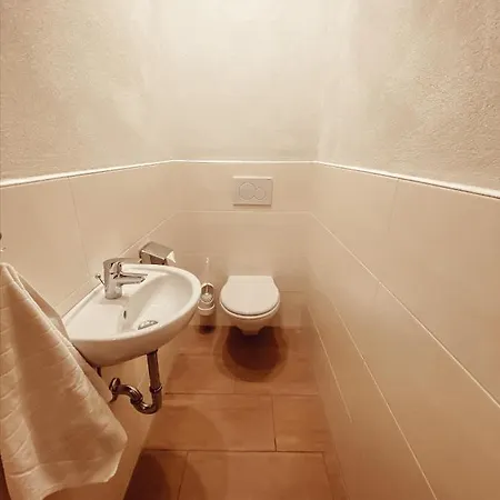 Bed & Breakfast Fruehstueckspension Auer - Haus Kargl
