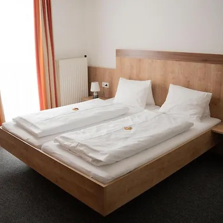 Fruehstueckspension Auer - Haus Kargl Bed & Breakfast