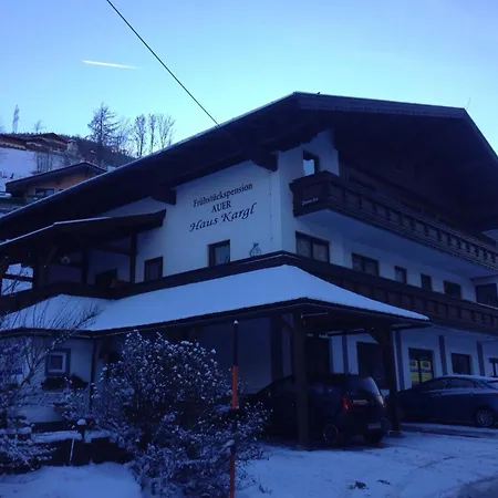فندق مبيت وإفطار Fruehstueckspension Auer - Haus Kargl سخلادميخ