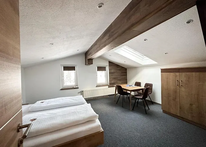 Fruehstueckspension Auer - Haus Kargl Nocleg ze śniadaniem Schladming