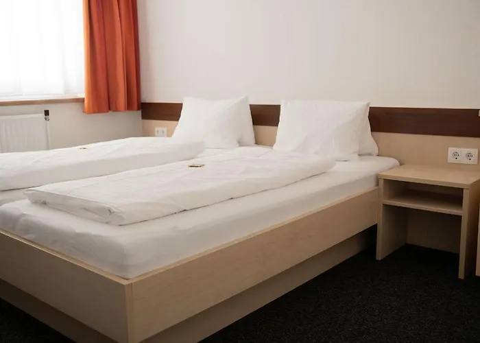 Fruehstueckspension Auer - Haus Kargl Nocleg ze śniadaniem 3*